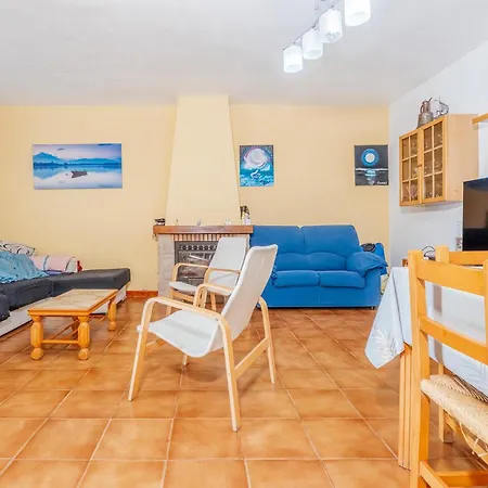 4 Bedroom Amazing In *